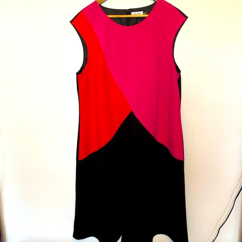 Calvin Klein Sleeveless Color Block Dress in Black/Pink/Red Size 16W